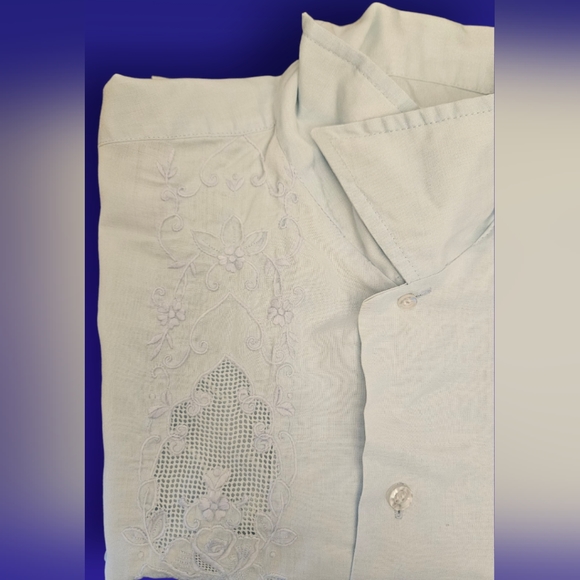 Vintage 80s Daffodil Guayabara Shirt - Picture 3 of 11